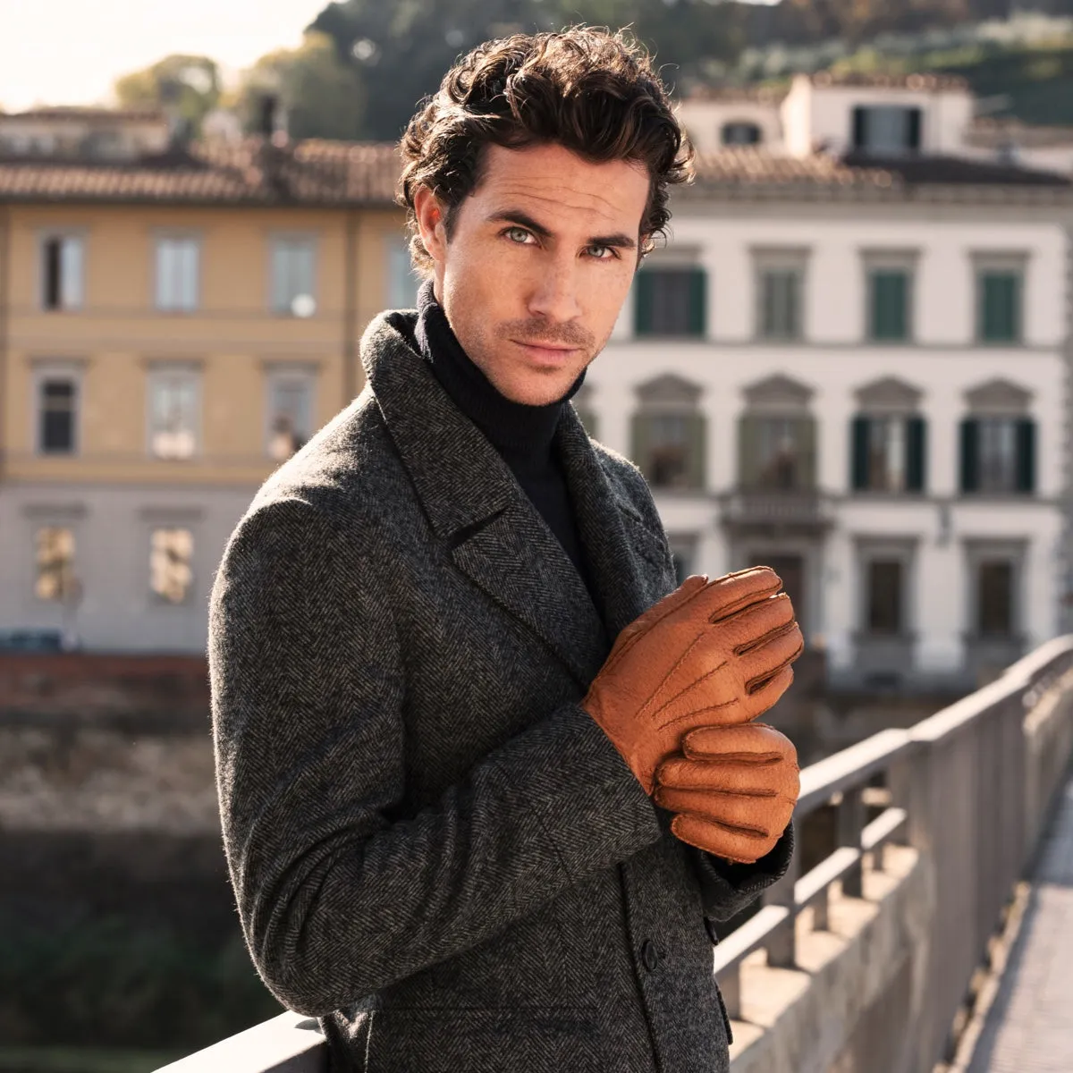 Antonio (brown) – Luxurious Italian peccary leather gloves with cashmere lining