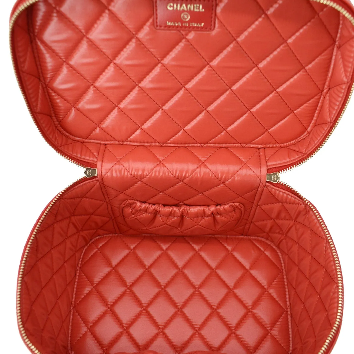 CHANEL Vanity Caviar Leather Cosmetic Satchel Bag Red