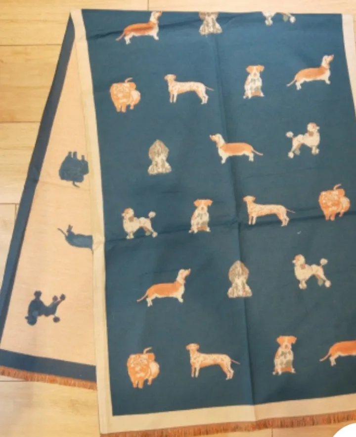 Dogs motif winter scarves