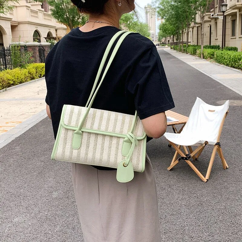 LEFTSIDE 2021 Summer New High-quality Straw Designer Women's Small Handbag Lady Travel Shoulder Beach Bag Small Phone Purses