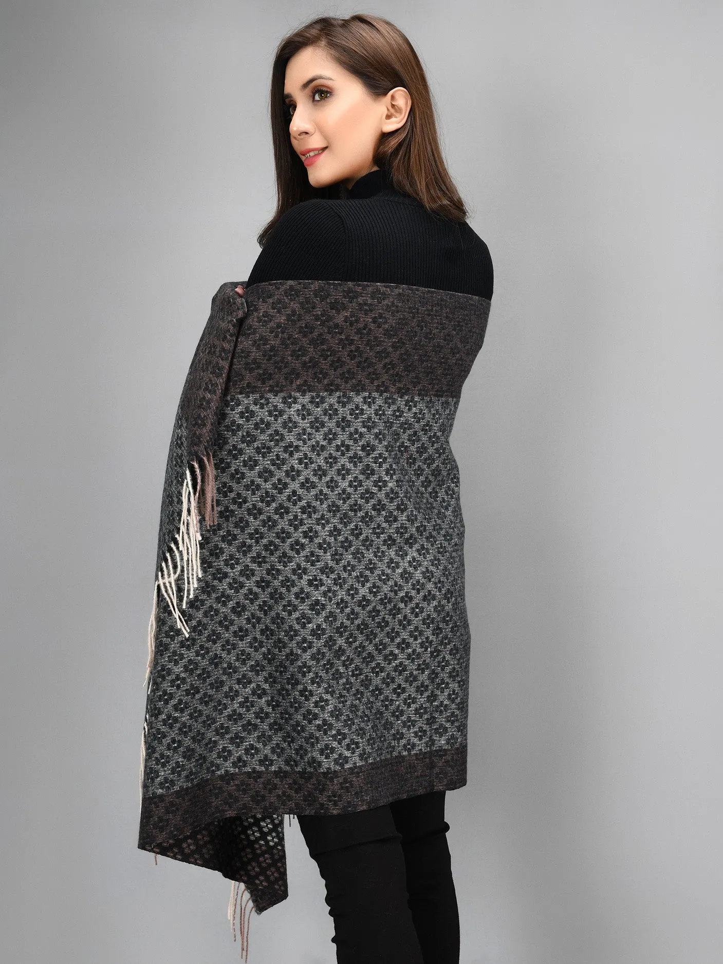 Patterened Shawl-Black