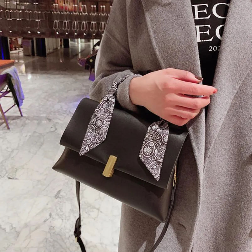 Vintage Fashion Female Tote Bag 2021 New High Quality PU Leather Women's Designer Handbag High capacity Shoulder Messenger Bag