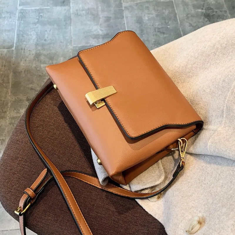 Vintage Square Crossbody bag 2020 Fashion New High quality PU Leather Women's Designer Handbag Lock Shoulder Messenger Bag